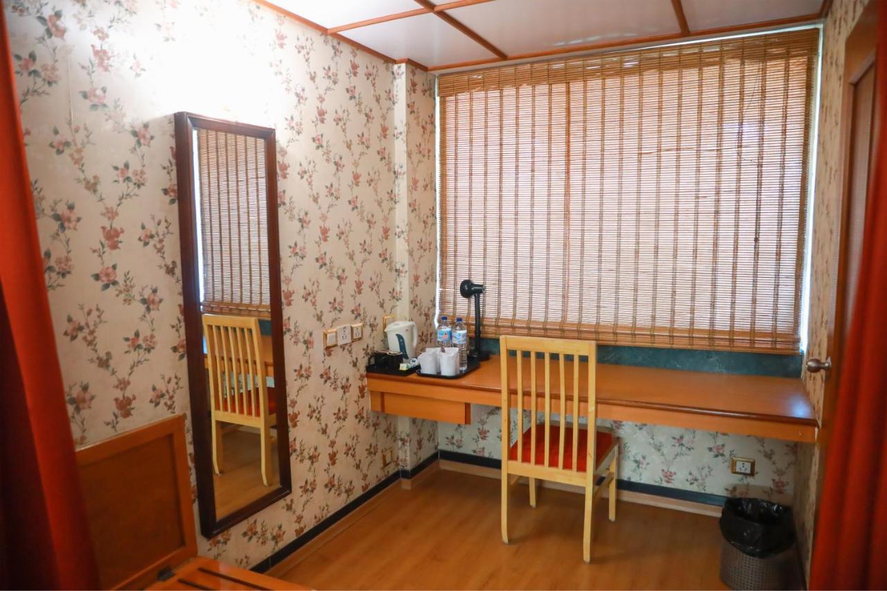 Bell Hotel Sivakāsi Kültér fotó